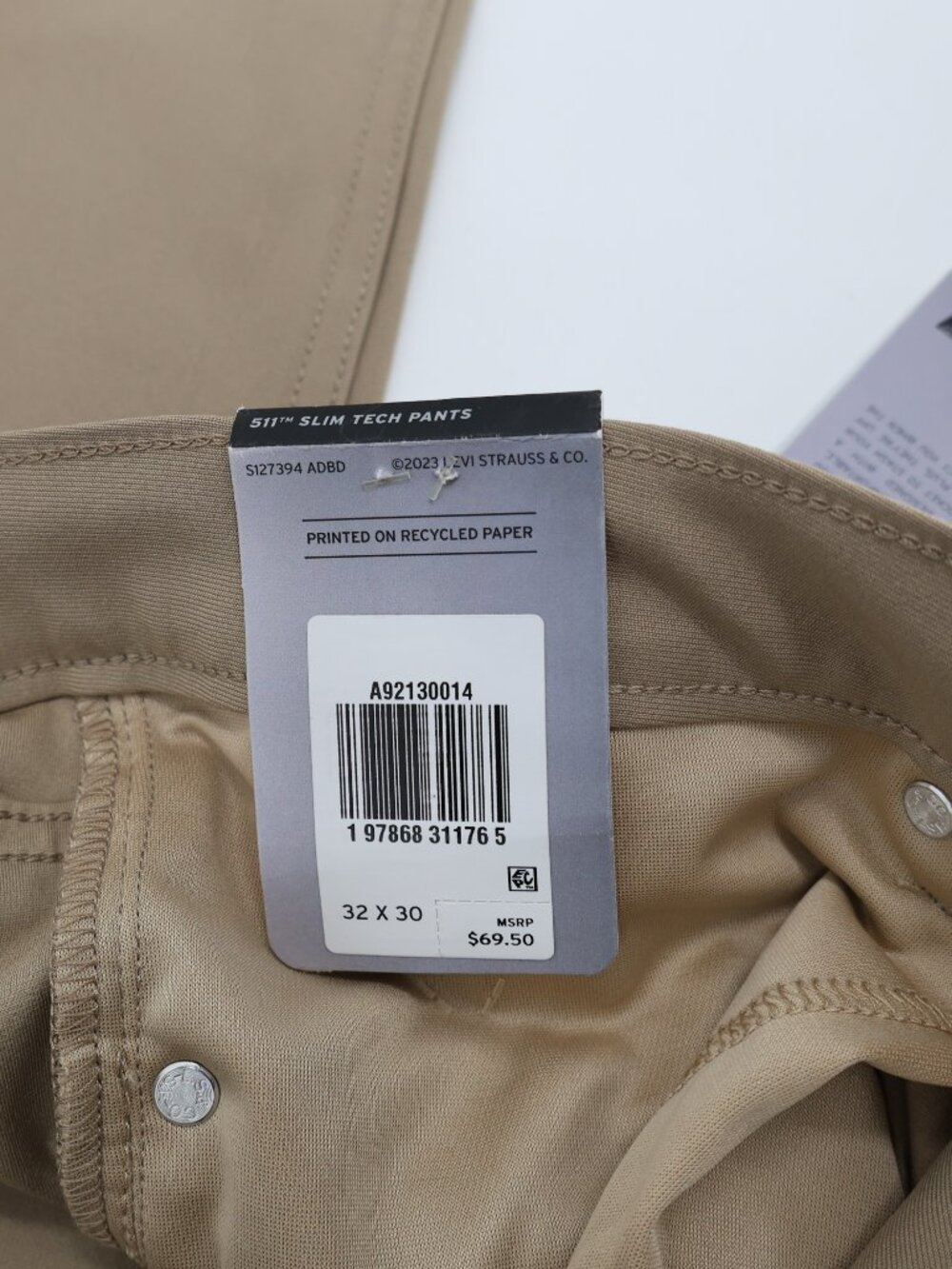 NWT Levi's 511 Slim Tech Pants mens 32 L29.5 tan Stretch Tapered chino golf work - Picture 13 of 13